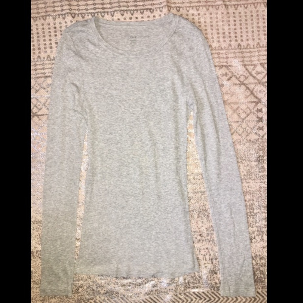 Small J.crew grey long sleeve fitted tee